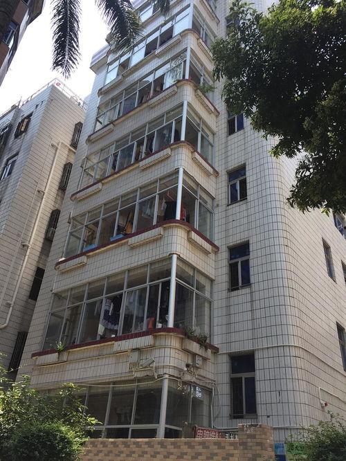 滨海大厦吃瓜视频,揭秘网红楼内的真实生活