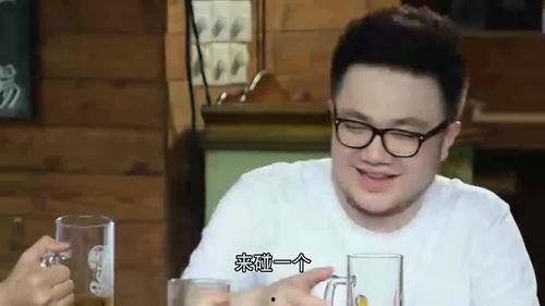 吃瓜路人搞笑段子视频,笑料百出，欢乐无限