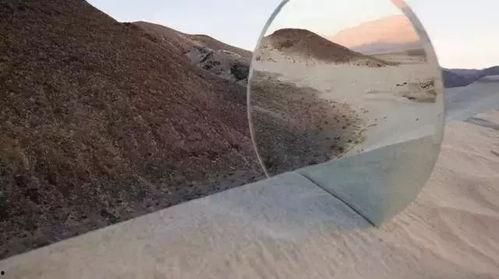 镜子反射群众吃瓜,群众围观现象的社会镜像