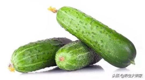 喝水叫吃瓜,喝水与吃瓜的奇妙融合