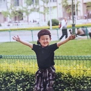 带你吃瓜唱歌系列视频,带你领略“吃瓜唱歌”系列视频的欢乐时光