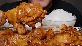 吃瓜少女鸡翅,揭秘美食背后的故事