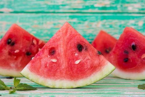 吃瓜模板文案,一场关于瓜田的狂欢盛宴