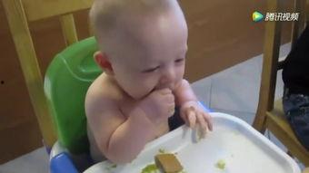 妈妈指导孩子吃瓜,如何让孩子健康吃瓜